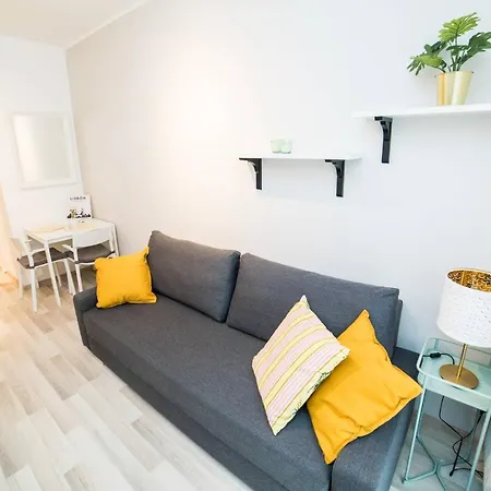 Hey Stay Apartment With Private Garden Torun Exterior photo
